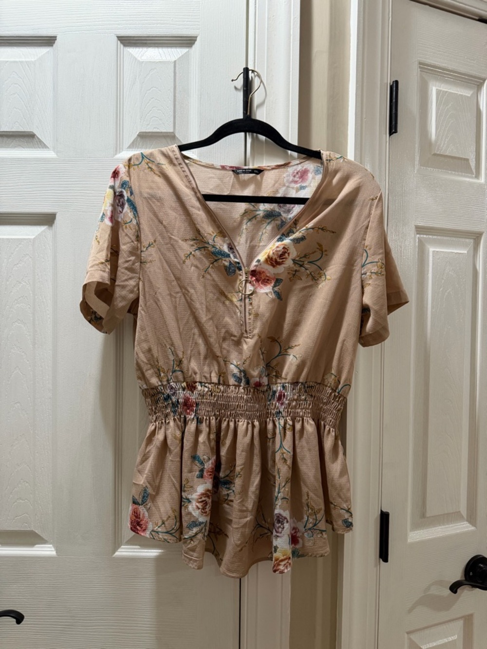 Beige Floral Short Sleeve Peplum Top